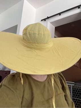 Baggu Yellow Packable Sun Hat
